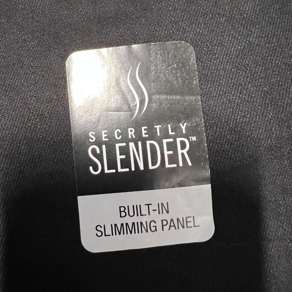 👖NWT🤩 |•ST. JOHN'S BAY•| Jet Black Secret Slender Skinny High Rise Jeans Sz 12 - Picture 8 of 9